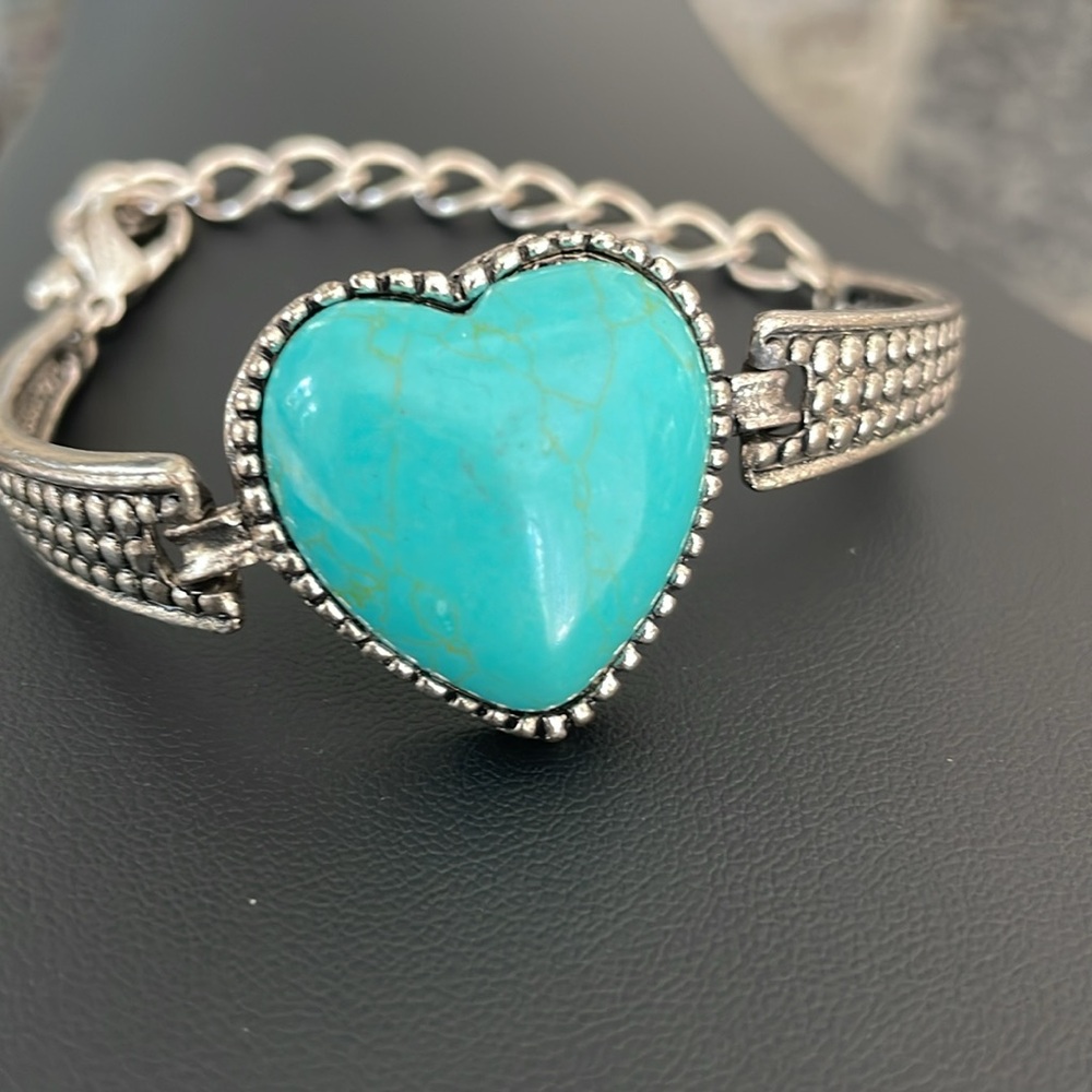Bracelet - Picture 3 of 11